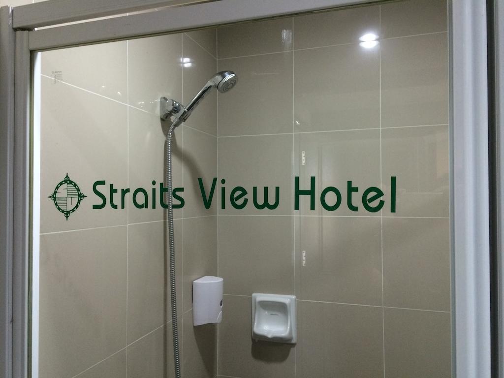 Hotel Straits View Jb *